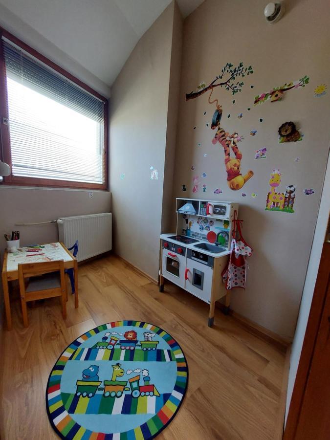 Csaladbarat Vendeglak Szegedi Maganszallashely 9 Fo Reszere, Nagycsaladok Es Barati Tarsasagok Reszere Экстерьер фото